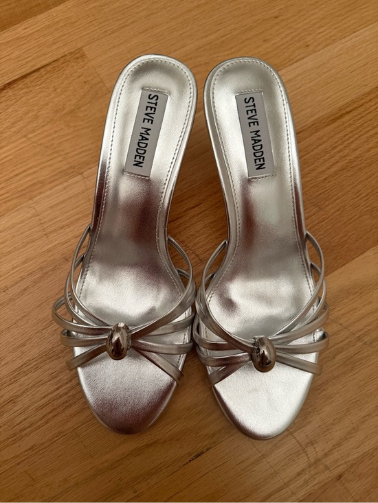 Steve Madden Shoes - New! Steve Madden Silver Celina Sandal in Silver, sz. 8